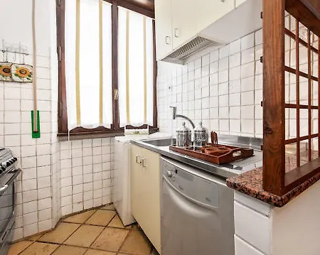 L'attico Di Laura Apartment *