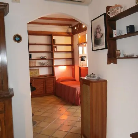Apartment L'attico Di Laura *