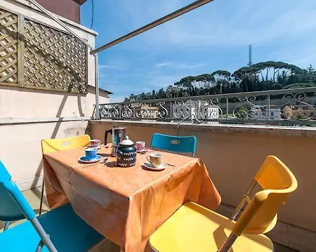 Apartment L'attico Di Laura Rome