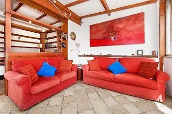 Apartment L'attico Di Laura